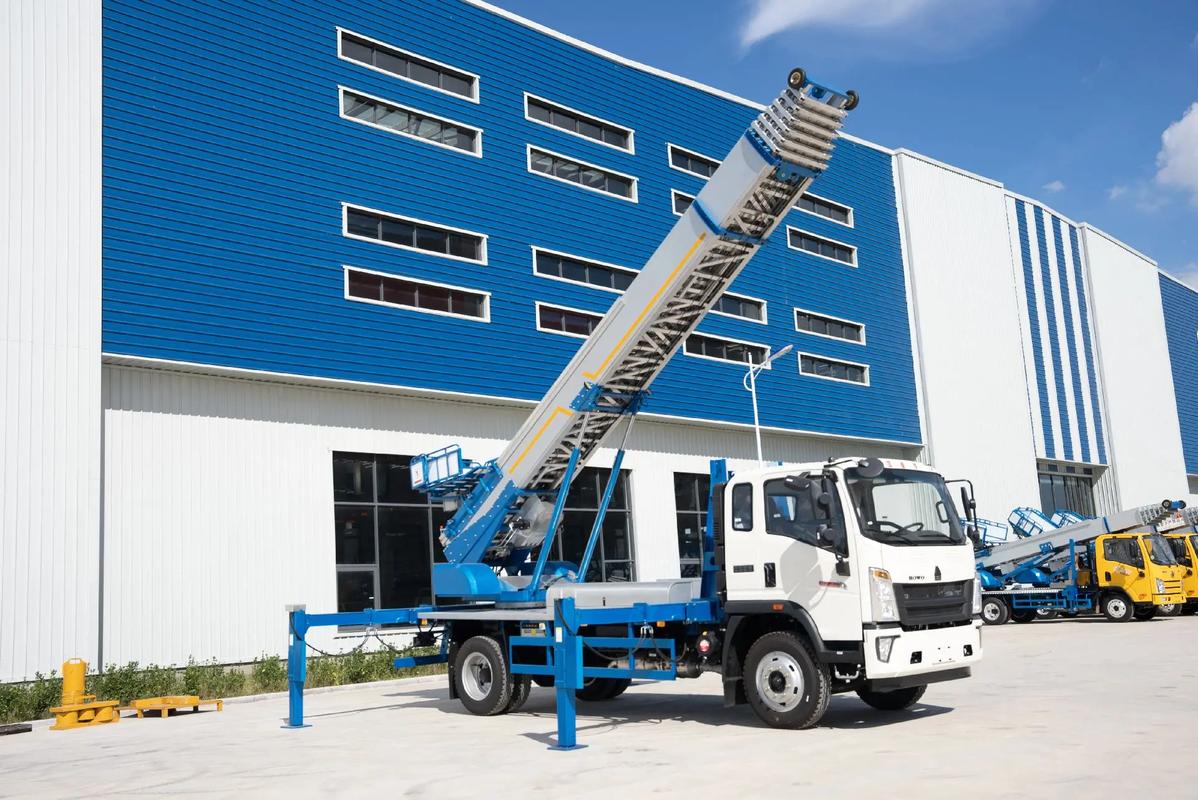 上犹县小型云梯车上料车租赁多少钱