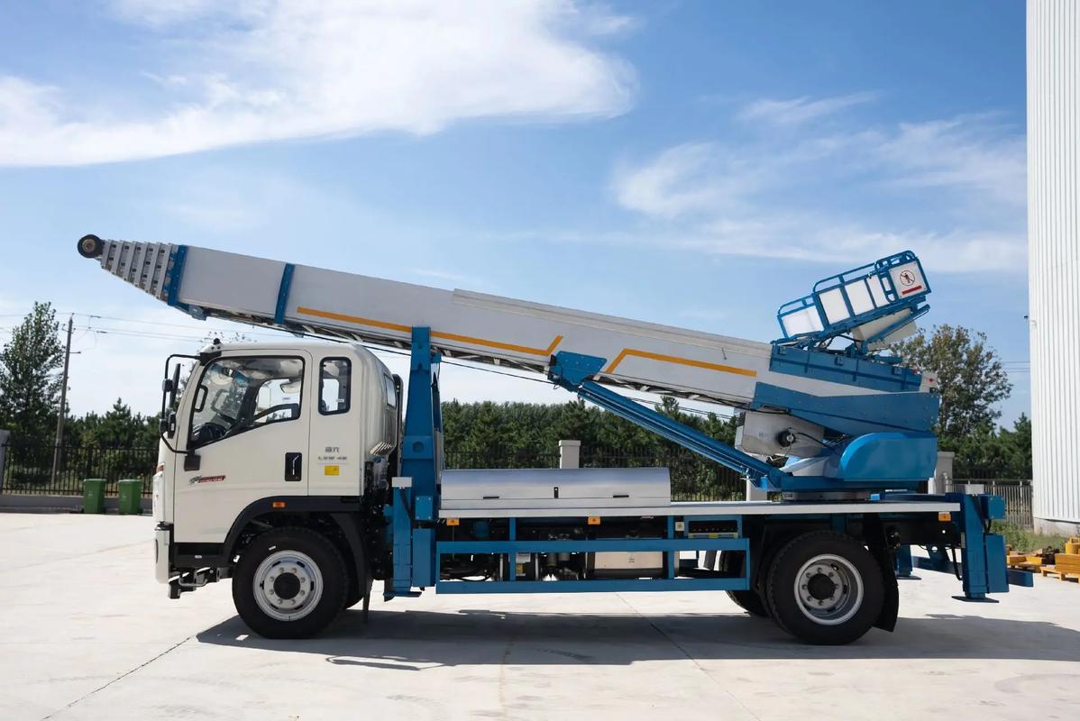 上犹县云梯上料车租赁费用